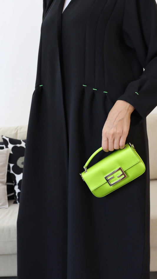 E12 Abaya