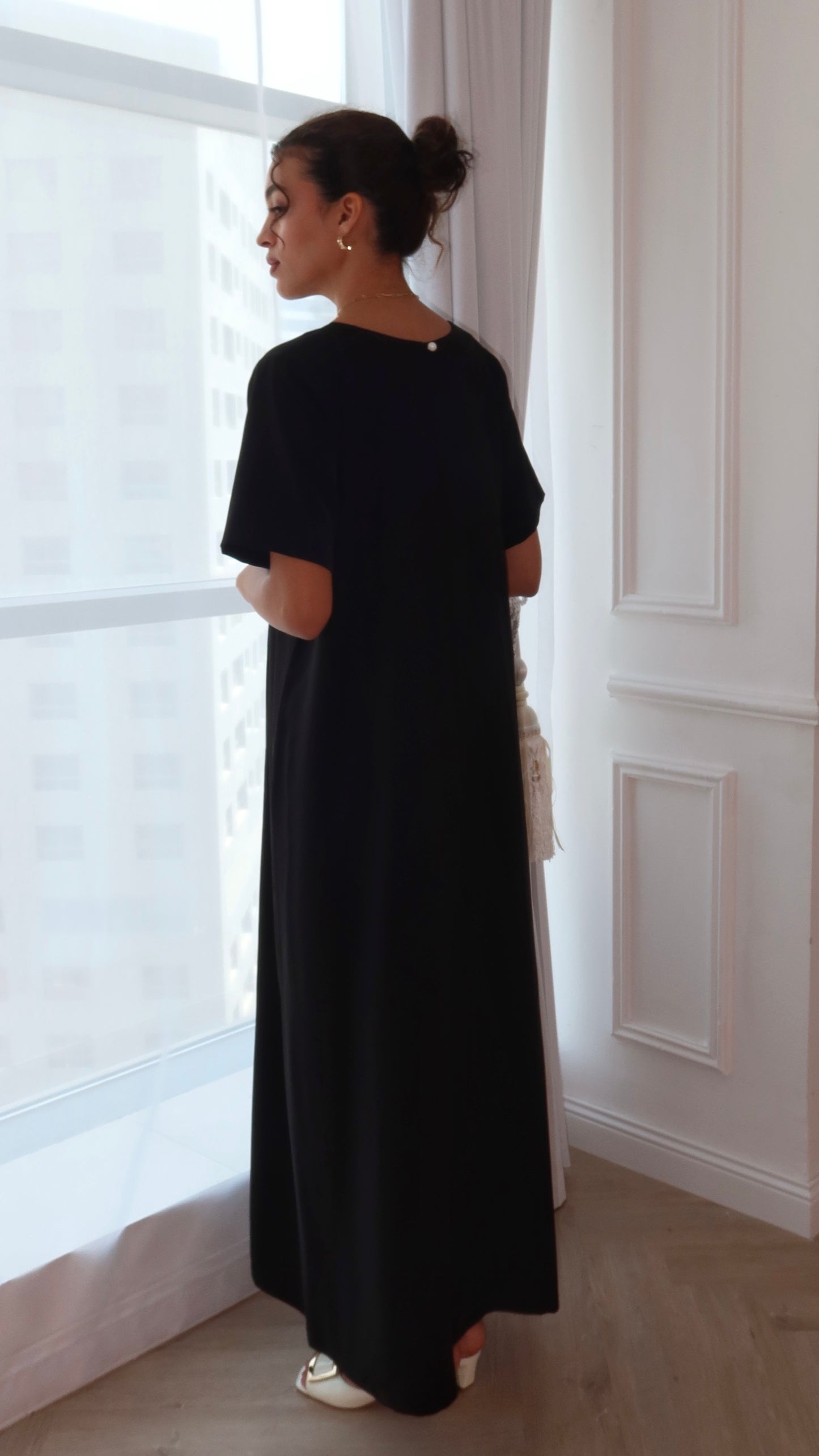 O60 - Black underabaya