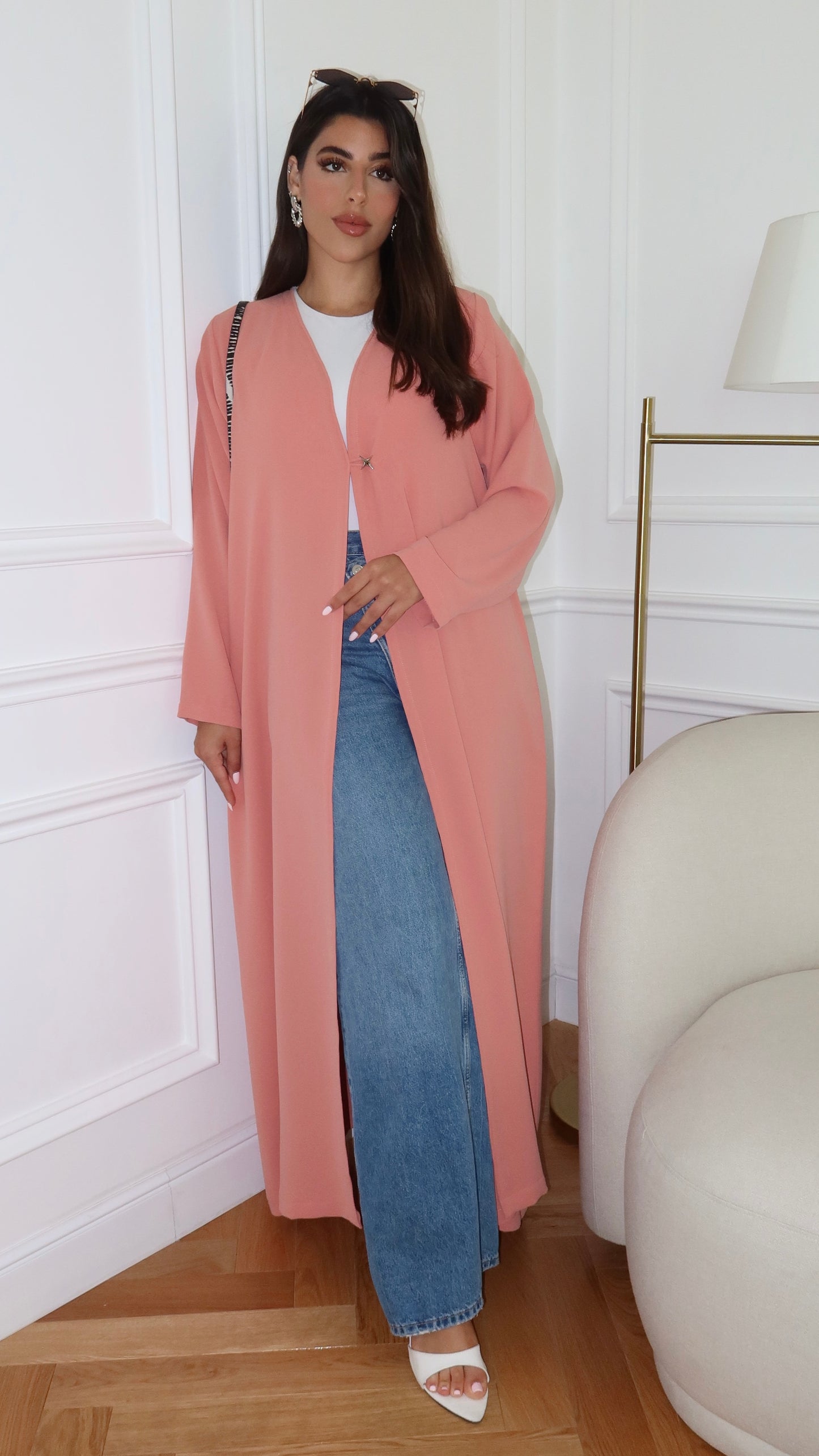 E84- Summary classic abaya ( Peach)