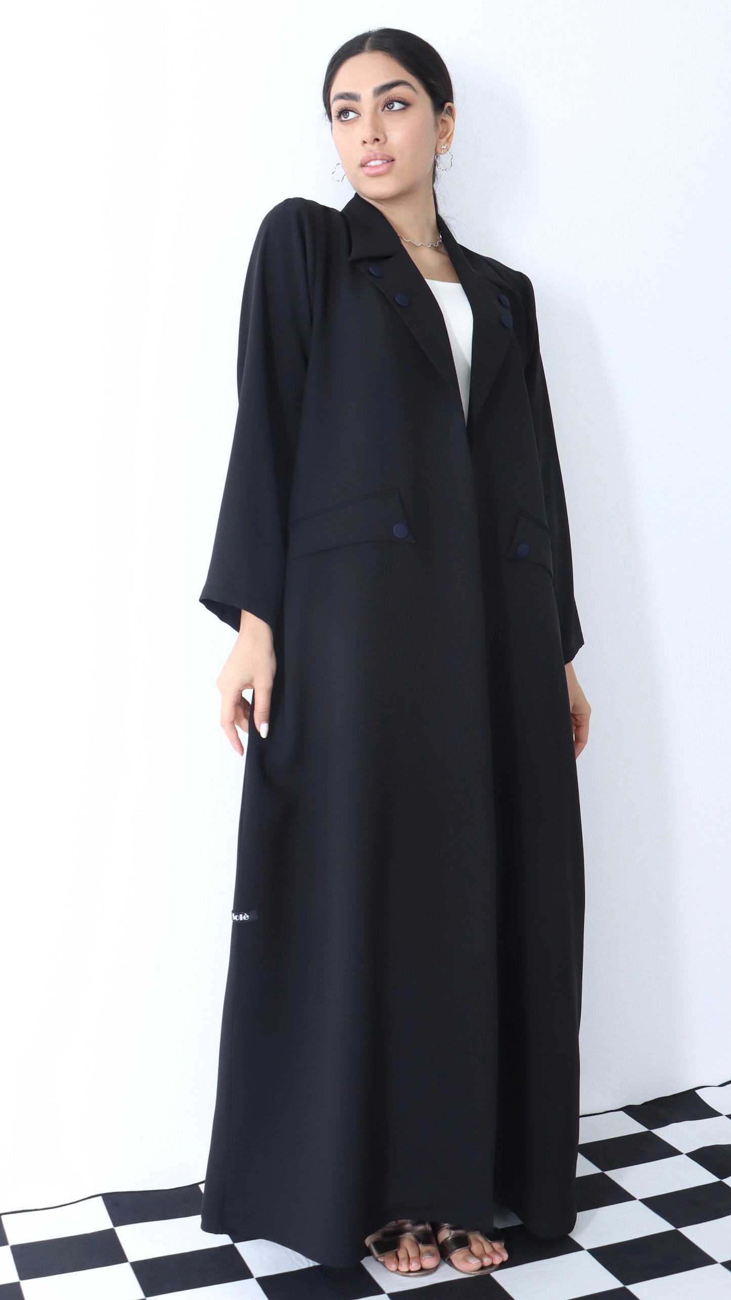 O336 Abaya