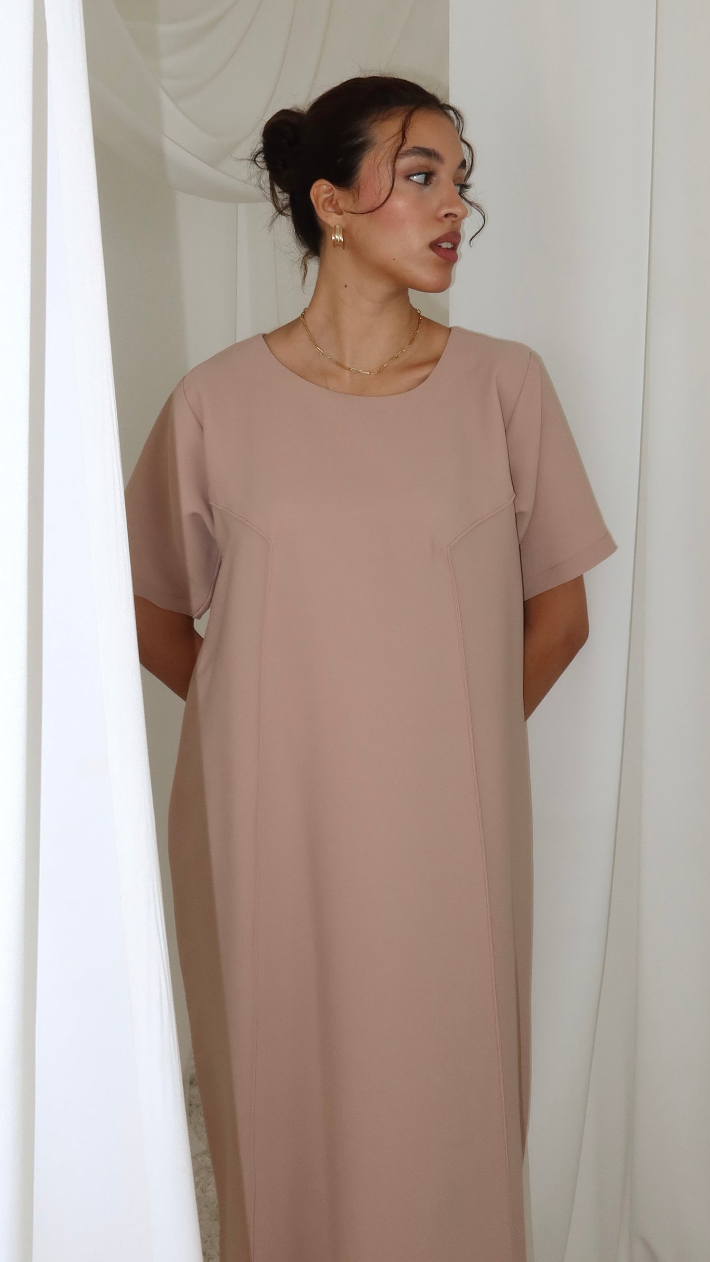 O61 - Beige underabaya