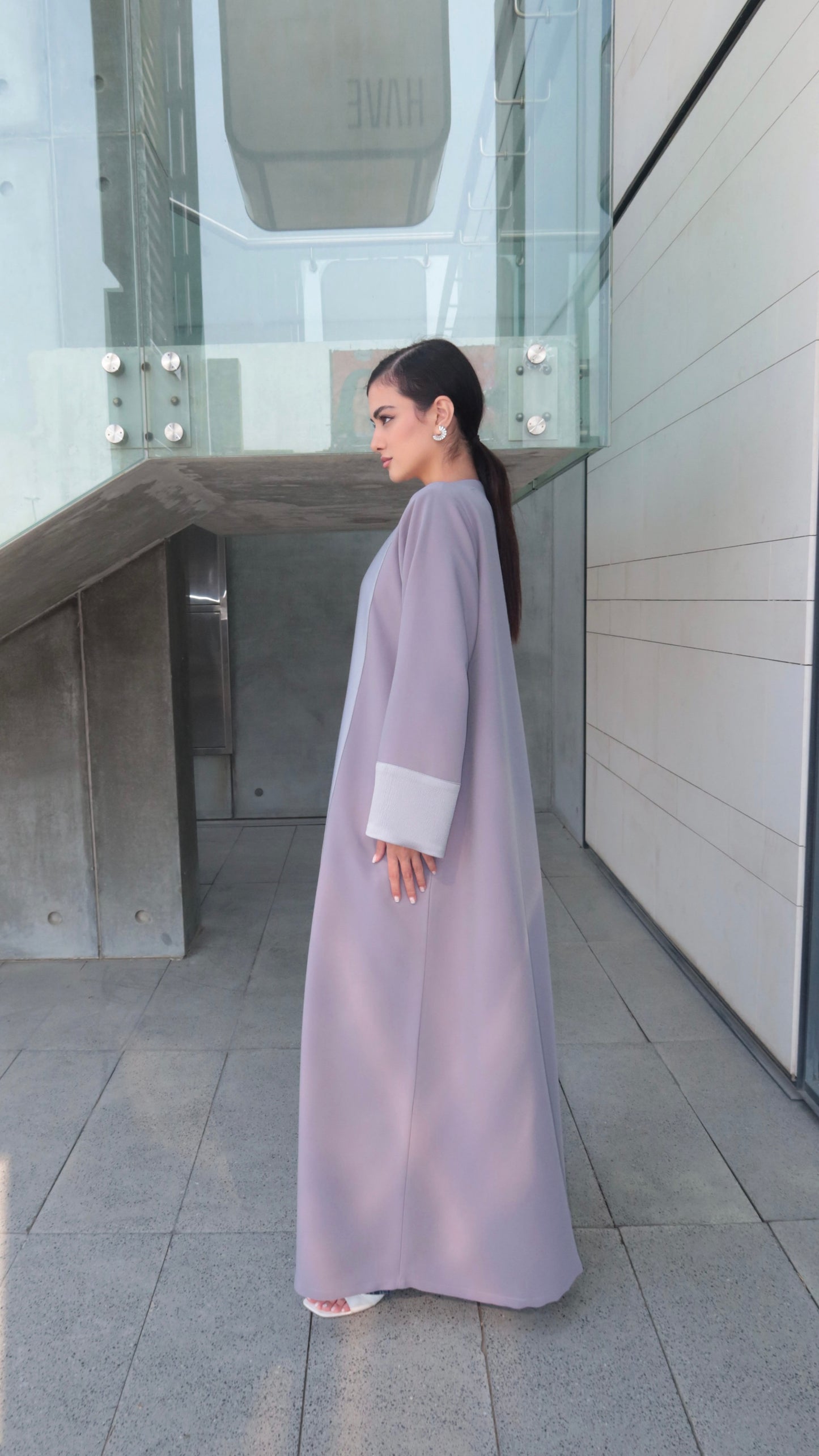 E53- Grey with textured silk abaya
