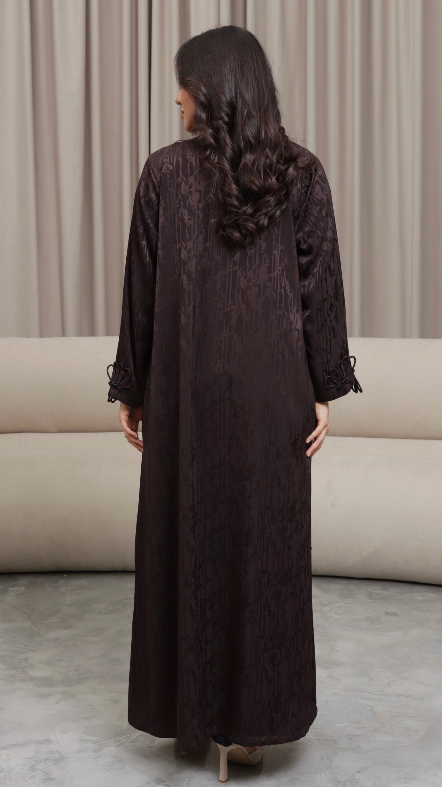 E116- Brown Jacquard bloom abaya