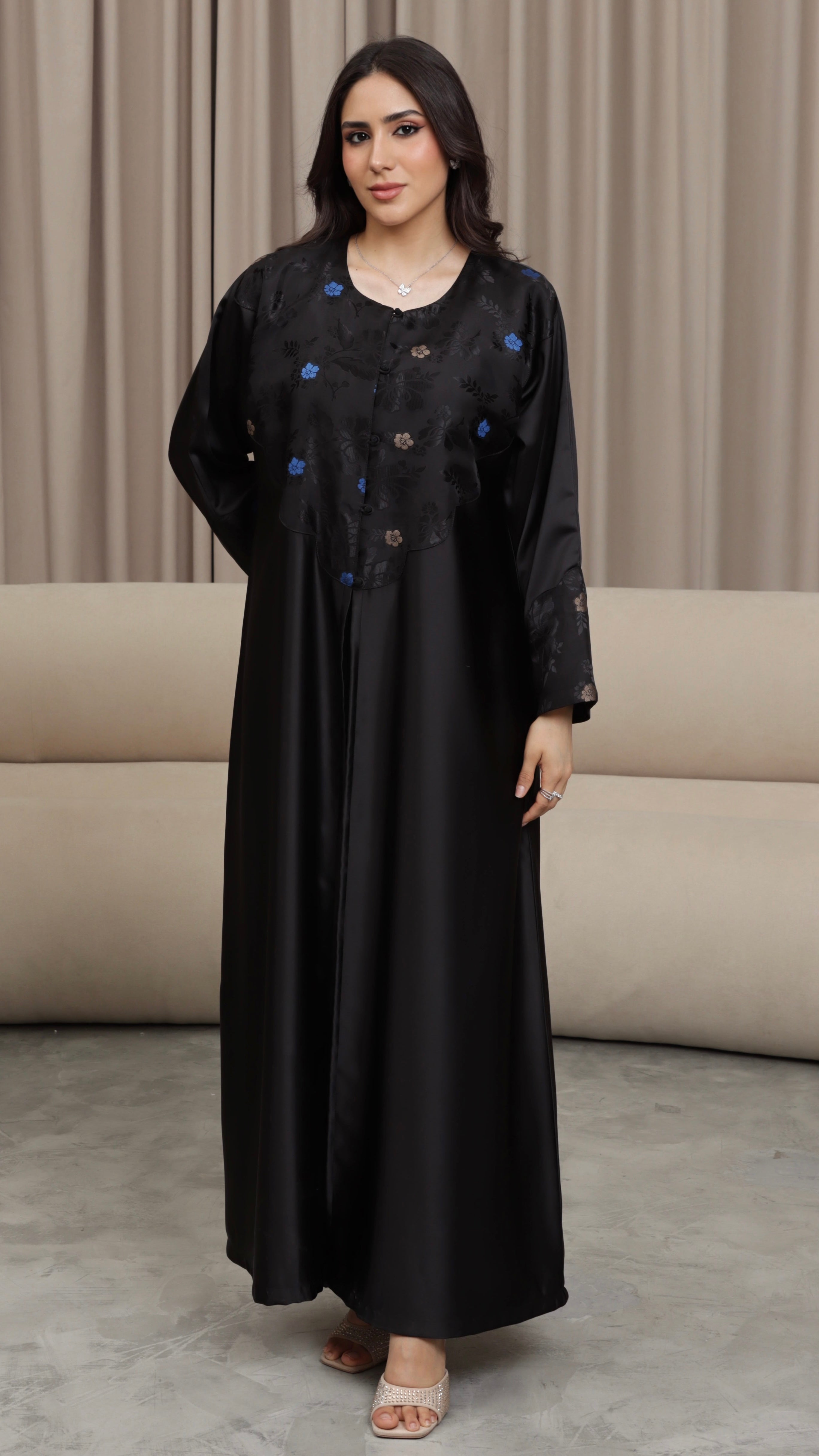 E112- Black blossom satin abaya