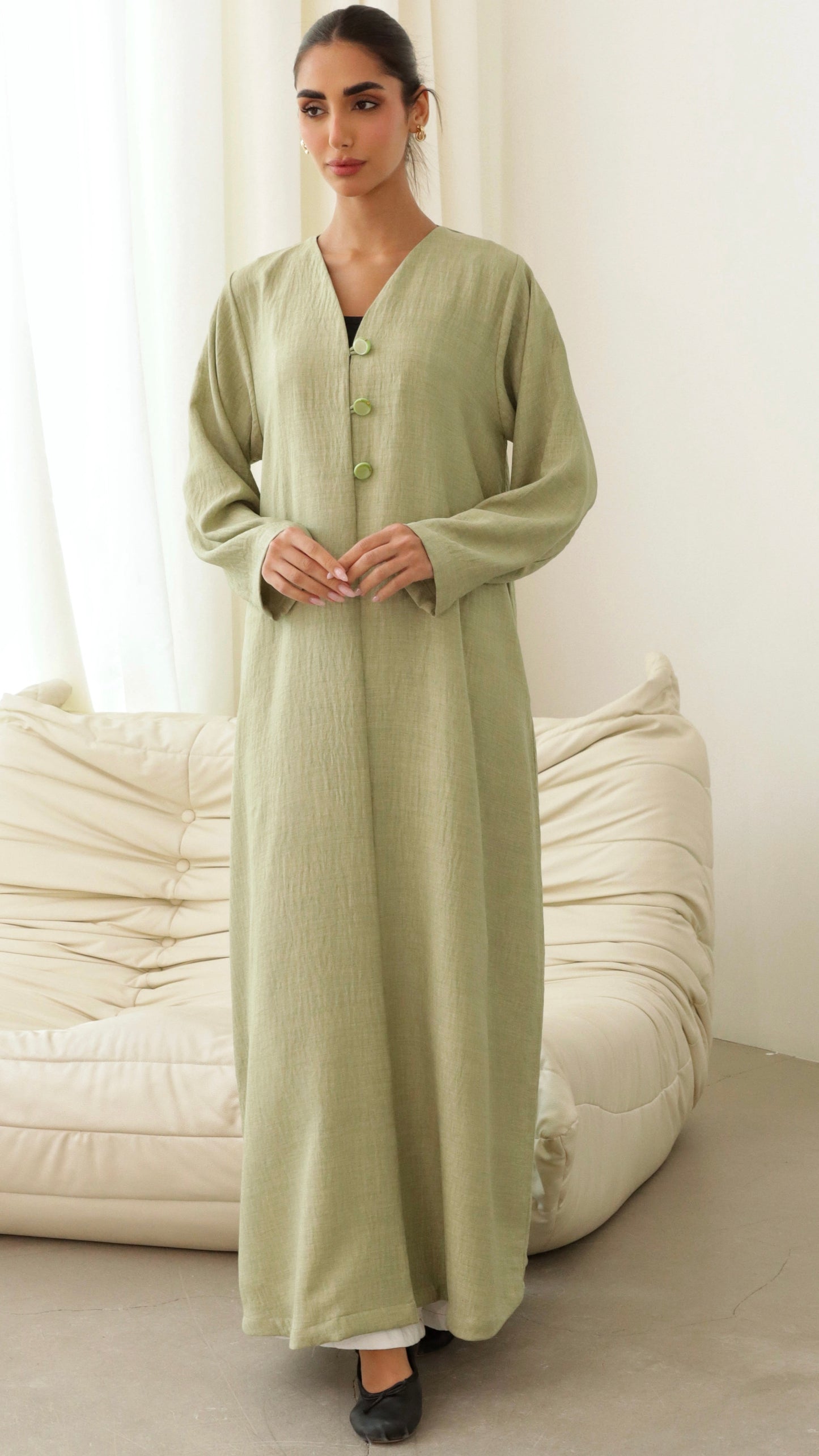 E97-Green Buttoned abaya