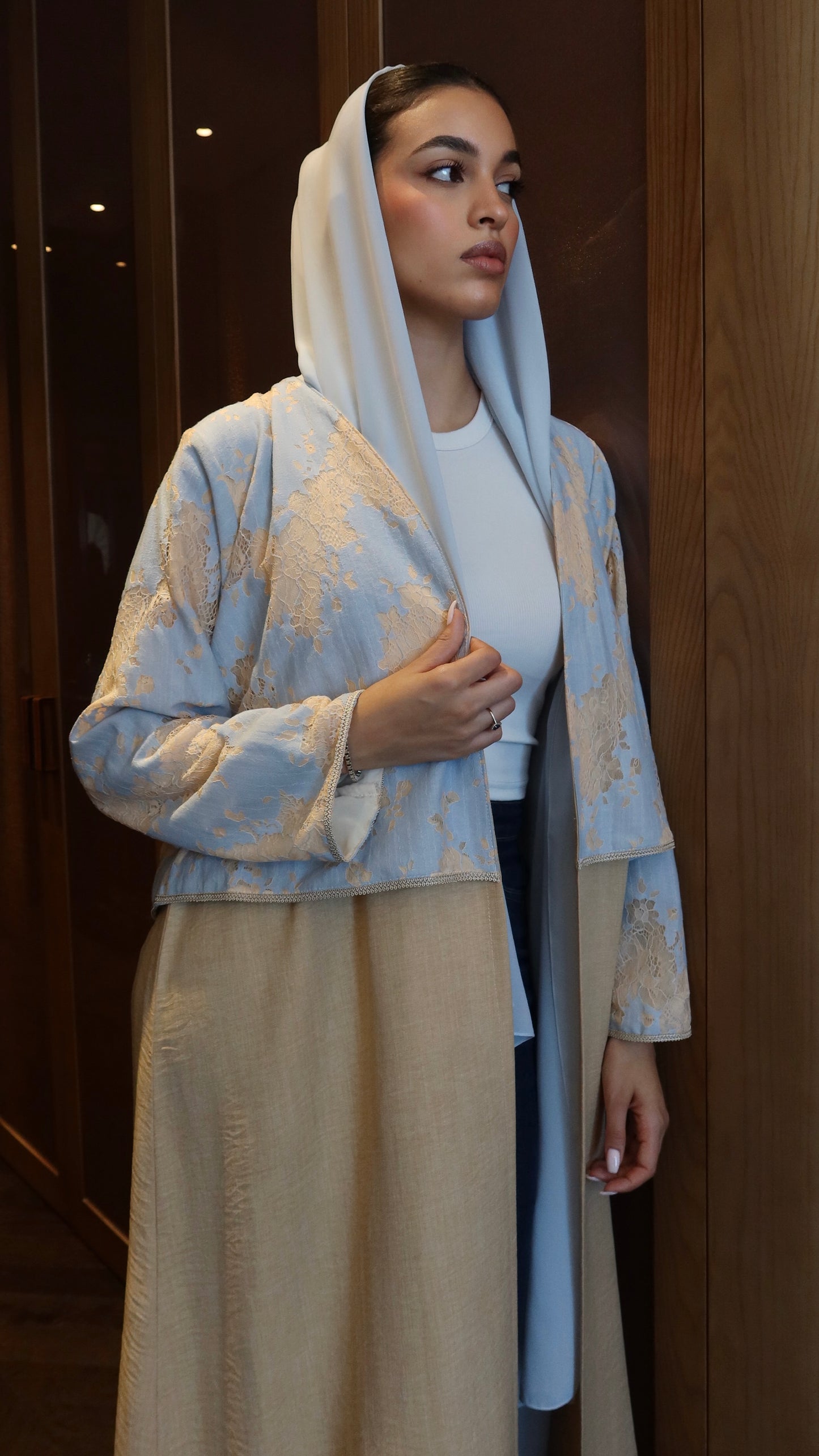 E131- Blue & Yellow lace linen abaya