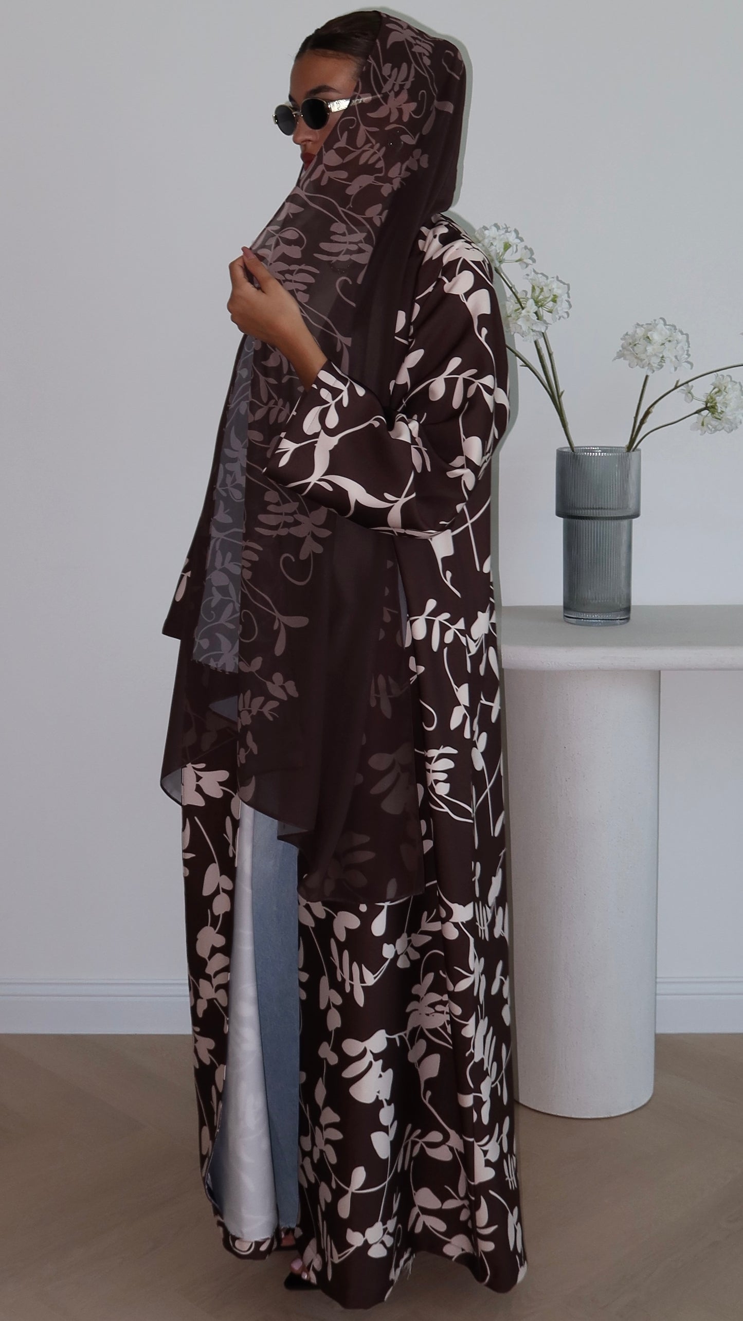 E79-Summary pattern abaya ( brown)